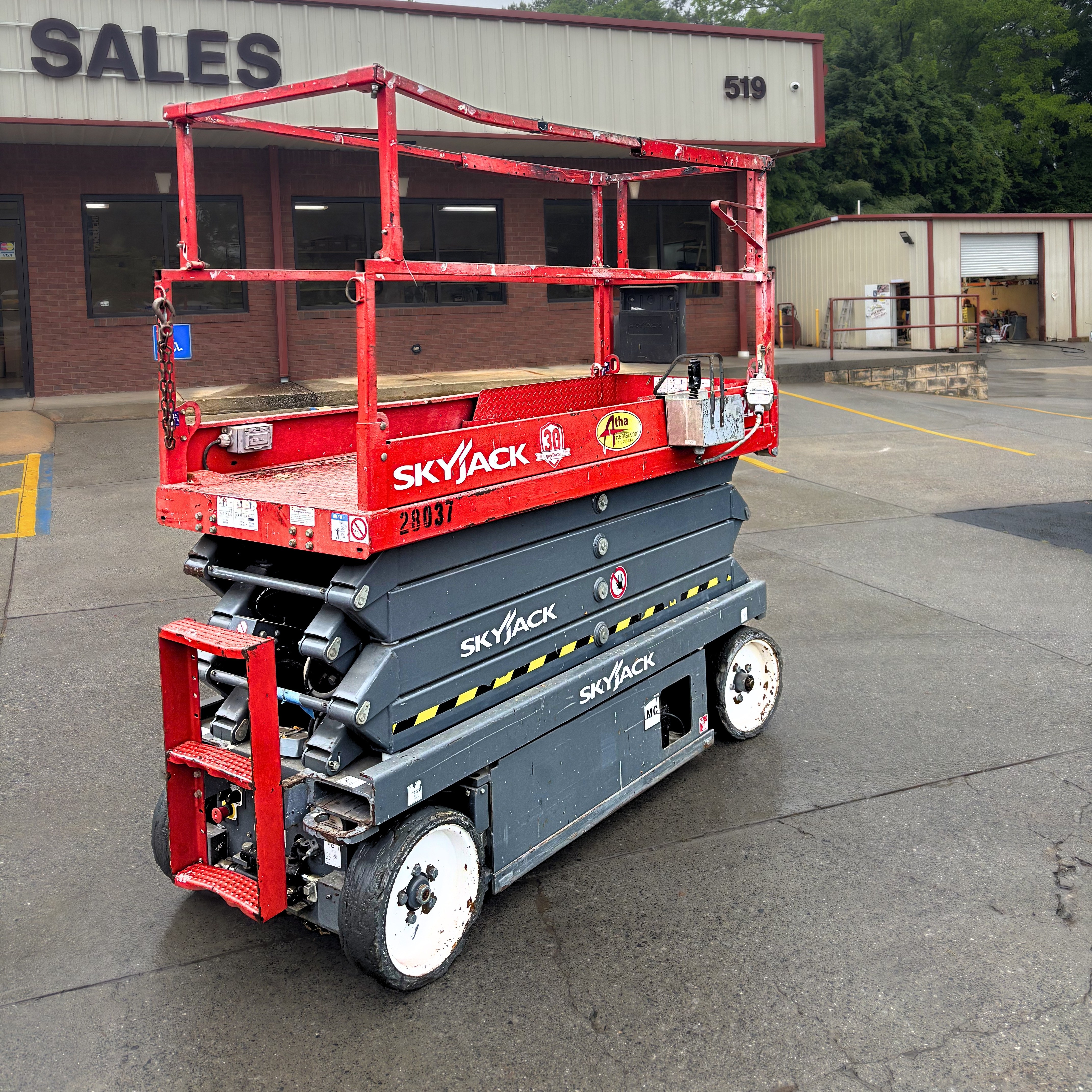 Scissor Lift