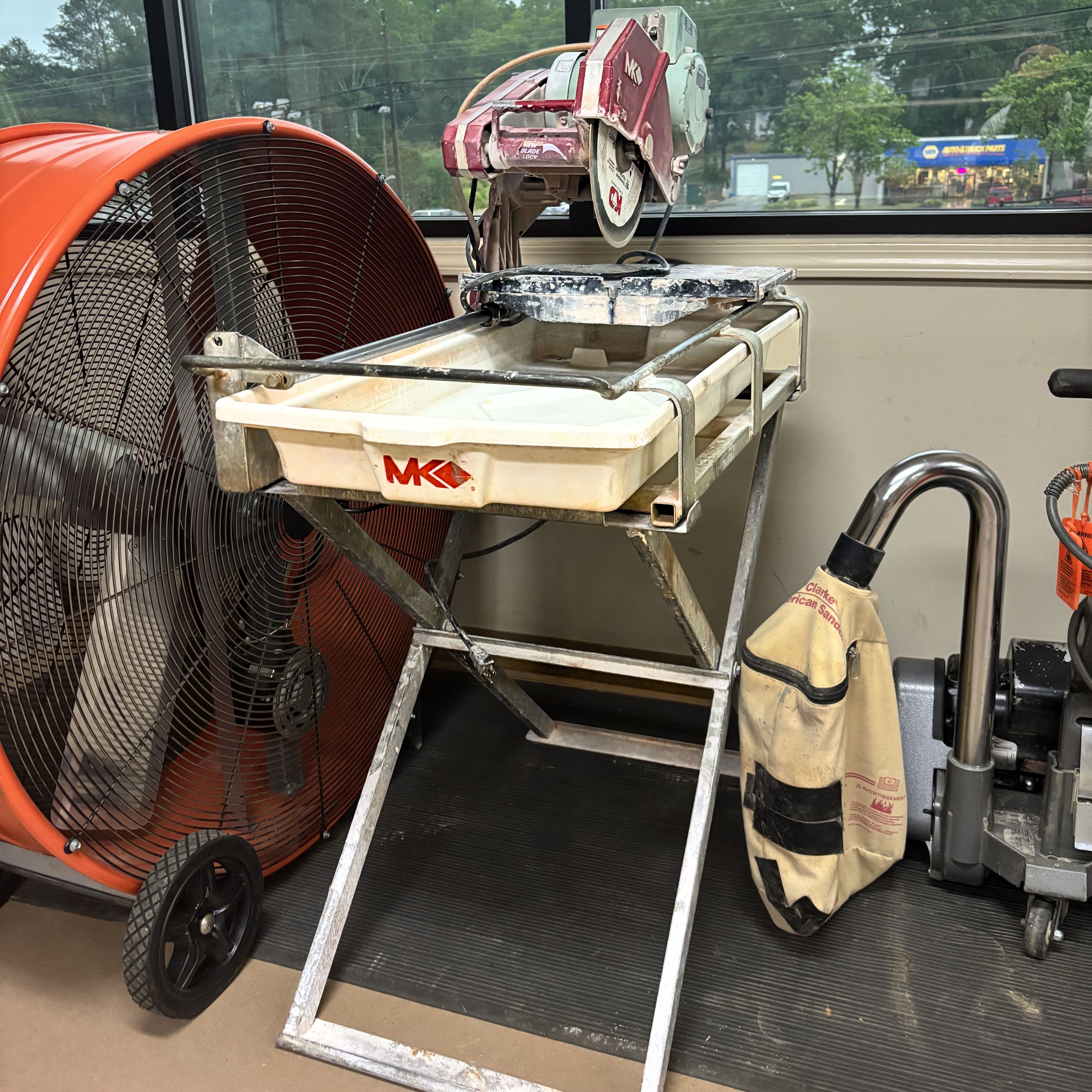 Tile Saw